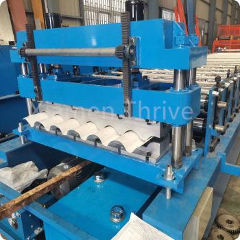 Non-stop Flying-cut Metal Roof Tile Making Machine